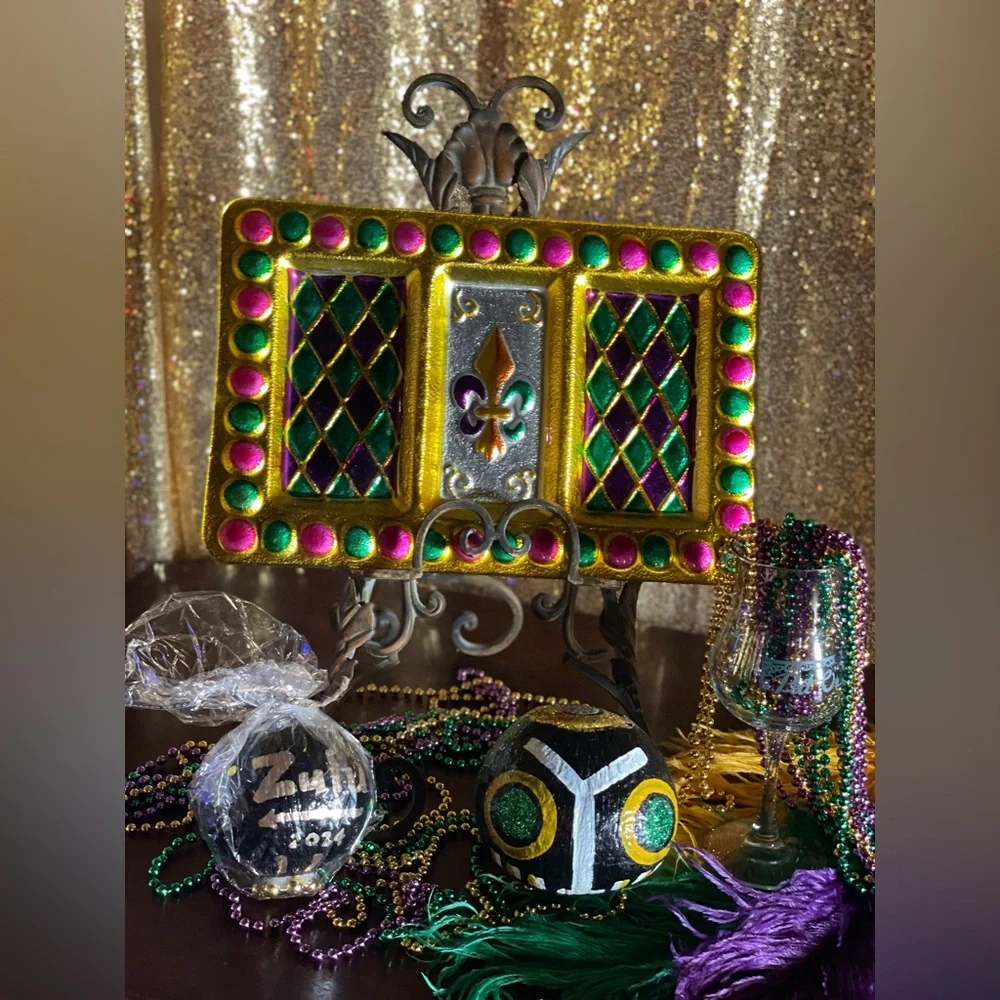 MARDI GRAS PLATTER NIB Fleur De Lis Handpainted Glass Divided Serving Platter